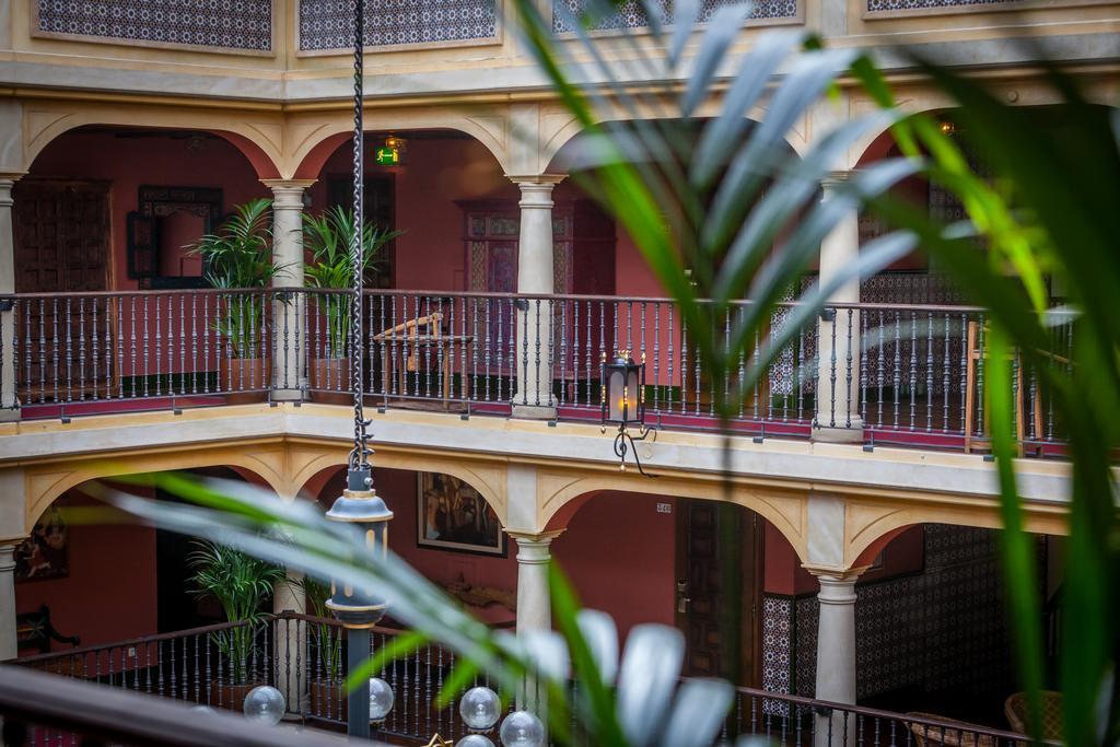 4-Sterne Erlebnishotel El Andaluz, Europa-Park Freizeitpark & Erlebnis-Resort Руст Экстерьер фото